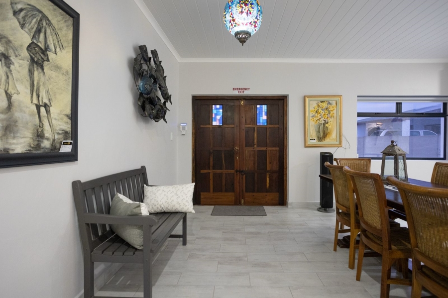 5 Bedroom Property for Sale in Franskraal Western Cape